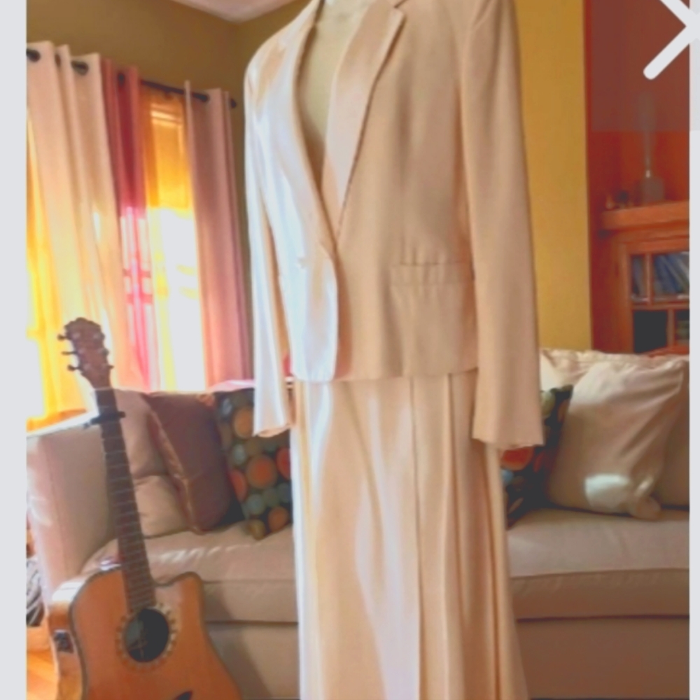 Corbin, Ltd. Bell's Traditional, Ltd. Ivory  Silk linen weave suit size 8 10 Ful
